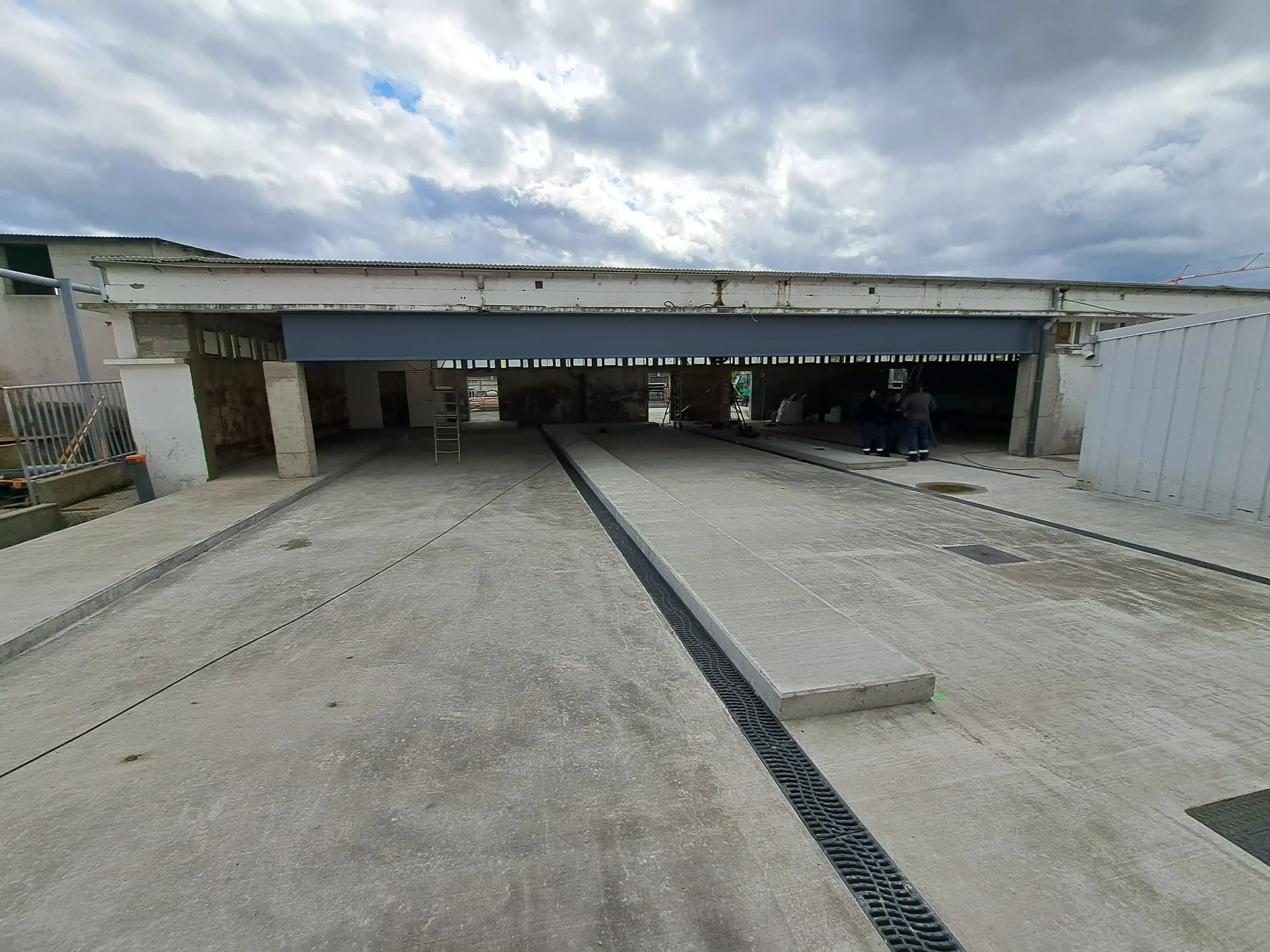 Abattoir Issoire ouverture 16m long Bouverie